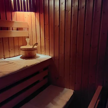 Dunakanyar, Szentendrei Sziget Szamoca Vendeghaz Horany Telen Nyaron ゲストハウス 4*