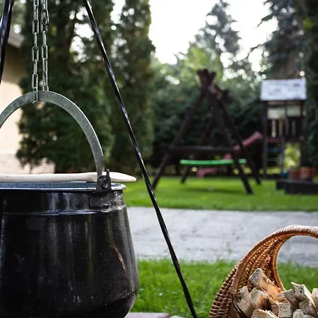 Dunakanyar, Szentendrei Sziget Szamoca Vendeghaz Horany Telen Nyaron ゲストハウス