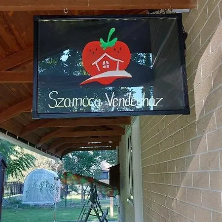 ゲストハウス Dunakanyar, Szentendrei Sziget Szamoca Vendeghaz Horany Telen Nyaron 4*