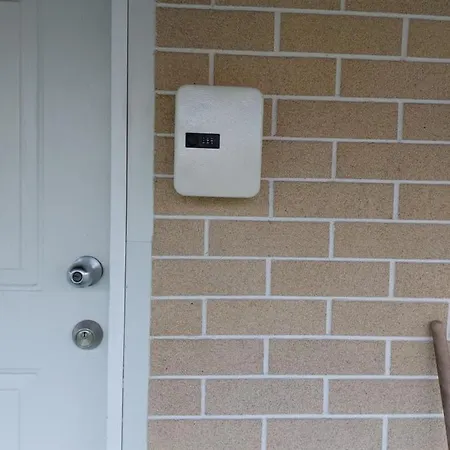 ゲストハウス Dunakanyar, Szentendrei Sziget Szamoca Vendeghaz Horany Telen Nyaron 4*