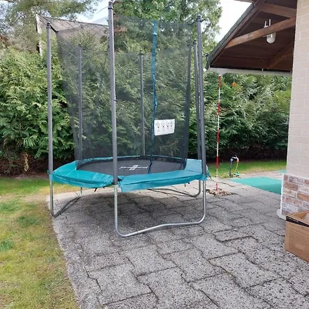 ゲストハウス Dunakanyar, Szentendrei Sziget Szamoca Vendeghaz Horany Telen Nyaron Szigetmonostor