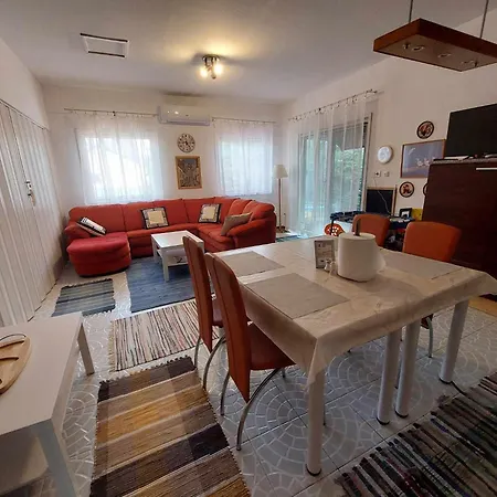 Dunakanyar, Szentendrei Sziget Szamoca Vendeghaz Horany Telen Nyaron Guest house Szigetmonostor